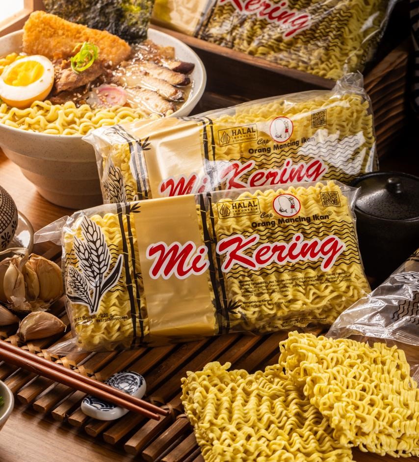 Mi Keriting Cap Orang Mancing Ikan Dus